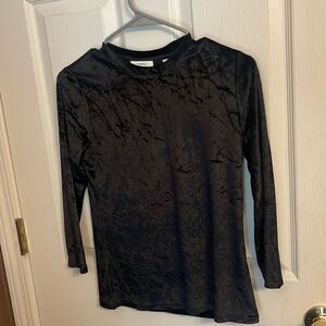 Vince Velour 3/4 sleeve top. Small NWOT